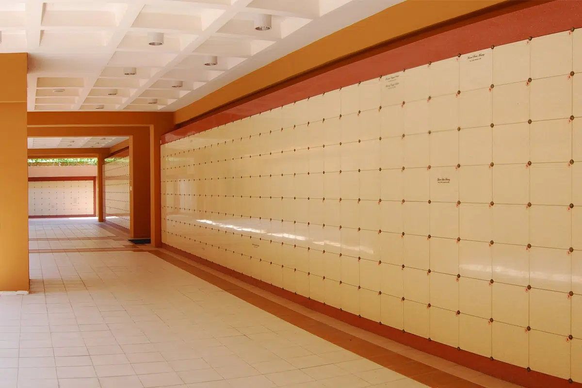 Home 14 St. Thérèse Columbarium