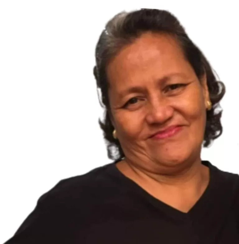 Luz Maquiso Desvarro