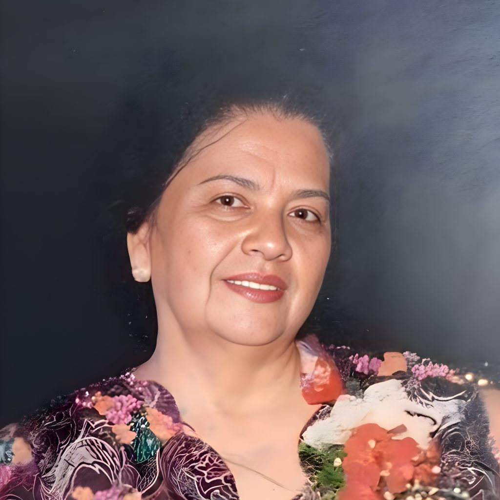 Lola Tessie Enhanced