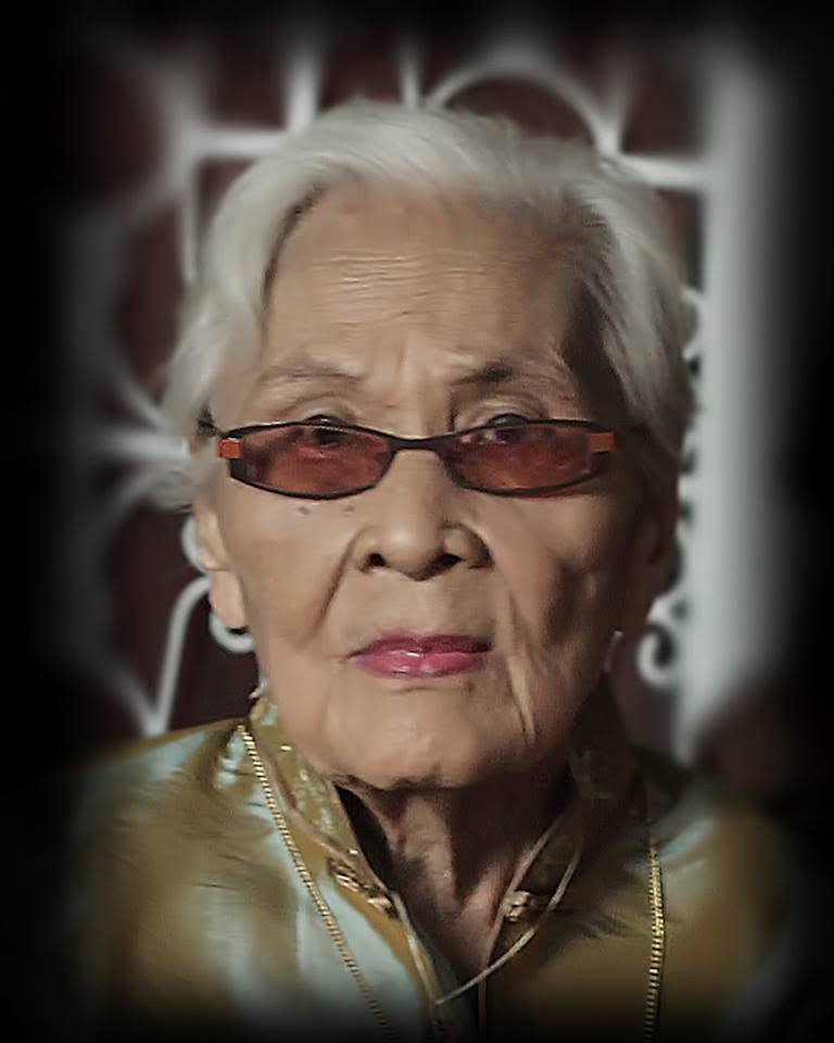 ARSENIA PHOTO
